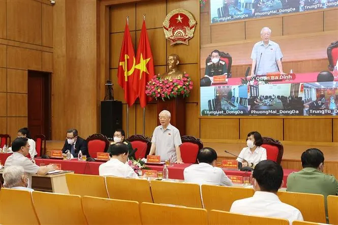 Gắn xây dựng, chỉnh đốn Đảng với xây dựng hệ thống chính trị - Ảnh 2.