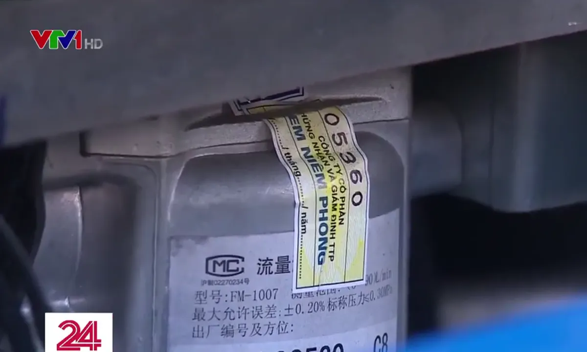 Tiền xăng nhảy m&uacute;a d&ugrave; kh&ocirc;ng vận h&agrave;nh: Lỗi do thao t&aacute;c của nh&acirc;n vi&ecirc;n? - Ảnh 1.