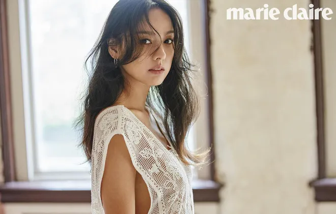 Lee Hyori - Host nữ đầu tiên trong lịch sử lễ trao giải MAMA - Ảnh 1.