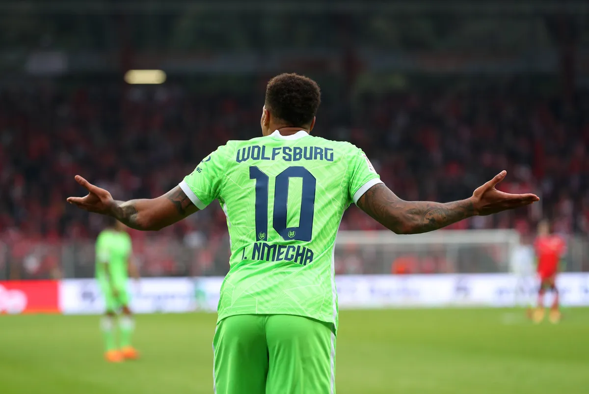 Vòng 8 Bundesliga: Dortmund vươn lên dẫn đầu BXH - Ảnh 3. Vòng 8 Bundesliga: Dortmund vươn lên dẫn đầu BXH - Ảnh 3.