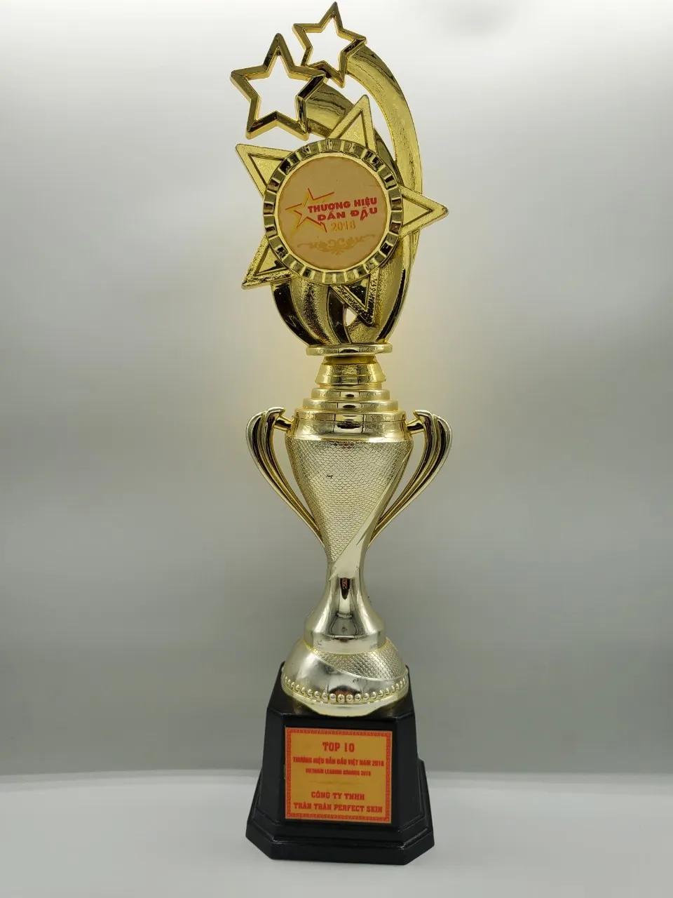 Tr&acirc;n Tr&acirc;n Perfect Skin - M&ocirc;i trường l&agrave;m việc hấp dẫn d&agrave;nh cho người lao động - Ảnh 2.