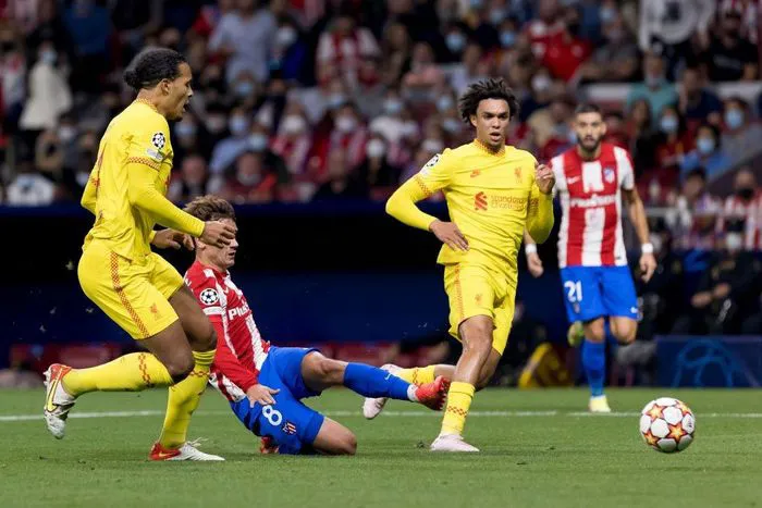 Griezmann từ người hùng hóa tội đồ, Liverpool thắng kịch tính Atletico Madrid - Ảnh 3. Griezmann từ người hùng hóa tội đồ, Liverpool thắng kịch tính Atletico Madrid - Ảnh 3.