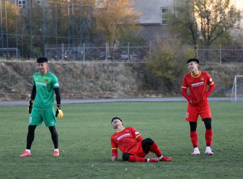 HLV Park Hang-seo giải tỏa áp lực cho các học trò trước thềm Vòng loại U23 châu Á 2022 - Ảnh 3. HLV Park Hang-seo giải tỏa áp lực cho các học trò trước thềm Vòng loại U23 châu Á 2022 - Ảnh 3.