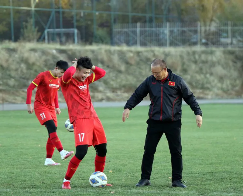 HLV Park Hang-seo giải tỏa áp lực cho các học trò trước thềm Vòng loại U23 châu Á 2022 - Ảnh 8. HLV Park Hang-seo giải tỏa áp lực cho các học trò trước thềm Vòng loại U23 châu Á 2022 - Ảnh 8.
