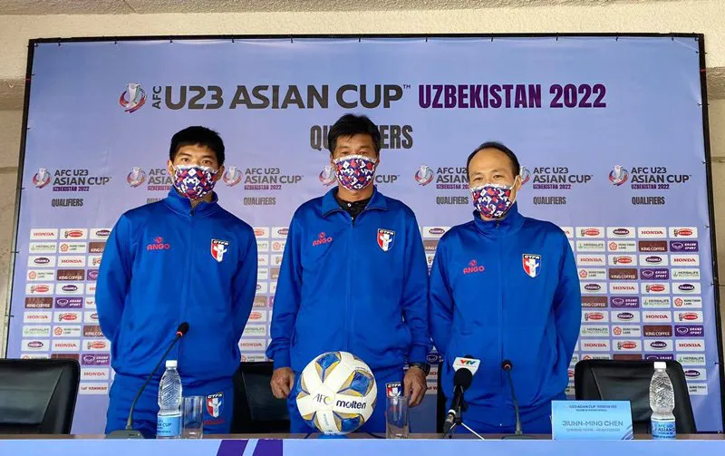 HLV Park Hang-seo: “Hãy tin tưởng và động viên để các cầu thủ U23 Việt Nam thi đấu đạt kết quả tốt” - Ảnh 3. HLV Park Hang-seo: “Hãy tin tưởng và động viên để các cầu thủ U23 Việt Nam thi đấu đạt kết quả tốt” - Ảnh 3.