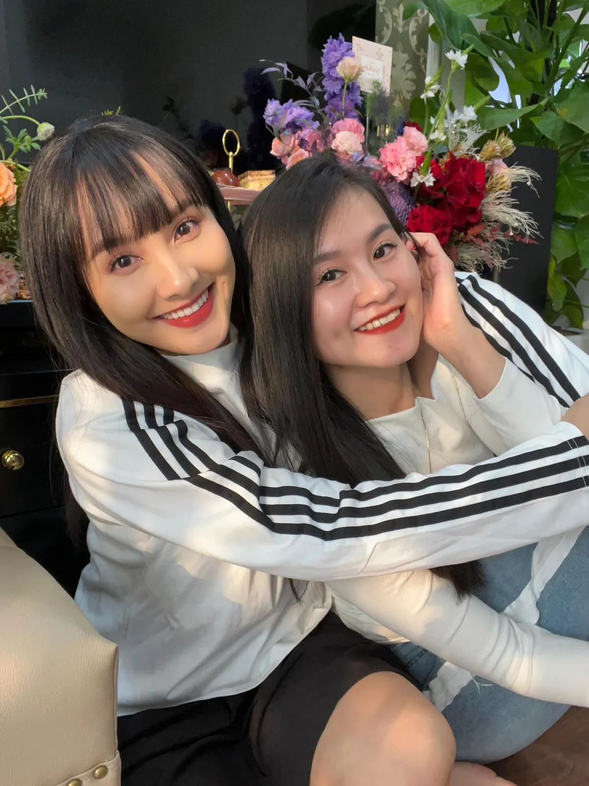 Bảo Thanh hết hơi vì buôn dưa 8 giờ liên tục với bạn bè trong sinh nhật - Ảnh 7. Bảo Thanh hết hơi vì buôn dưa 8 giờ liên tục với bạn bè trong sinh nhật - Ảnh 7.