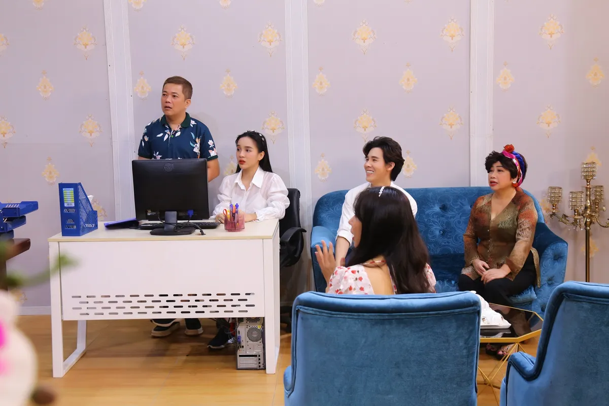 Sitcom Quảng cáo 4.0 phần 2 lên sóng, Hoàng Mèo gây bất ngờ với hình ảnh gầy rộc - Ảnh 3.