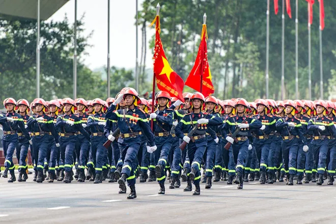 Chủ tịch nước gửi Thư chúc mừng lực lượng phòng cháy, chữa cháy và cứu nạn, cứu hộ - Ảnh 2.