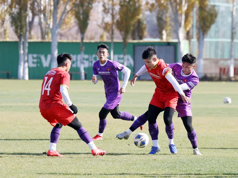ĐT U23 Việt Nam rèn khả năng “thực chiến”, hướng tới trận quyết đấu với U23 Myanmar - Ảnh 4. ĐT U23 Việt Nam rèn khả năng “thực chiến”, hướng tới trận quyết đấu với U23 Myanmar - Ảnh 4.