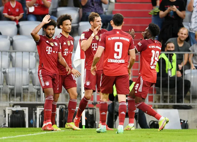 Bayern Munich nhận thua trận đầu tiên tại Bundesliga mùa giải 2021/22 - Ảnh 2.