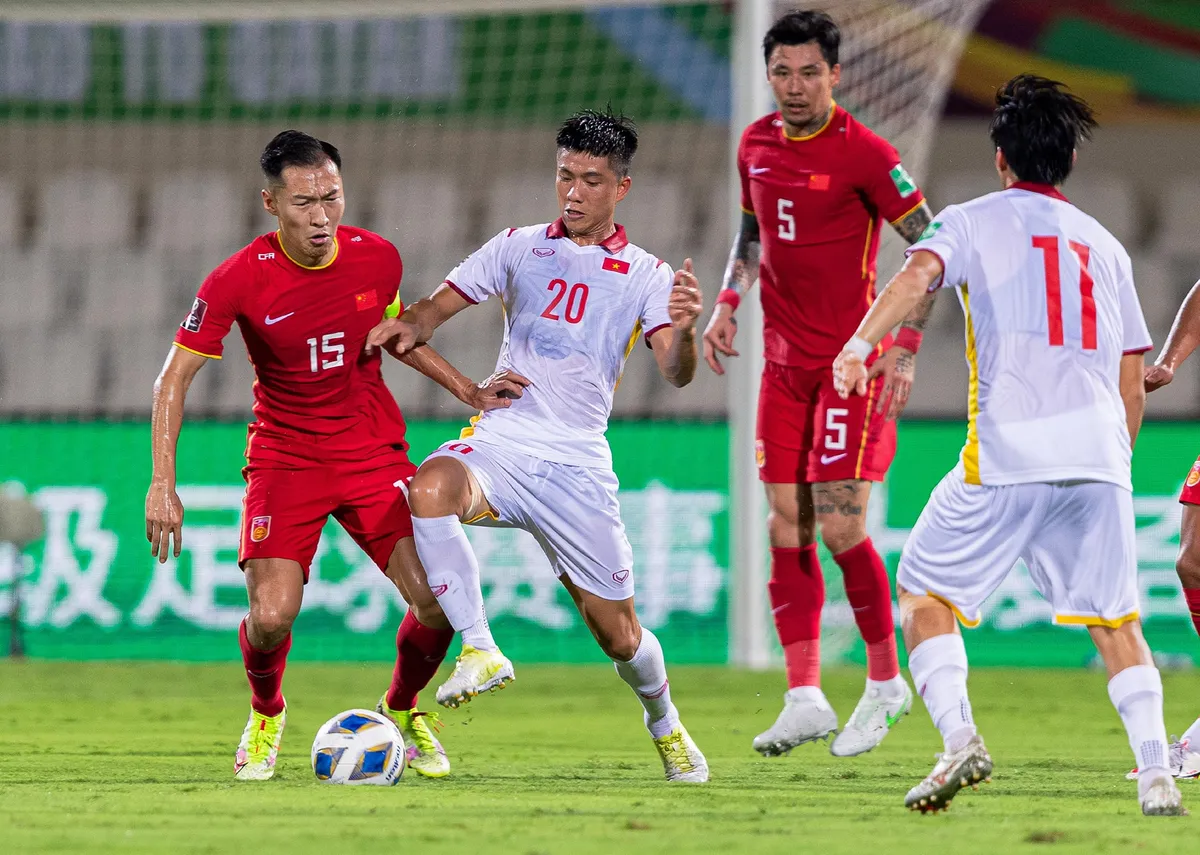 Kết quả vòng loại thứ 3 World Cup 2022 - khu vực châu Á: ĐT Saudi Arabia và ĐT Australia tiếp tục giành chiến thắng - Ảnh 4. Kết quả vòng loại thứ 3 World Cup 2022 - khu vực châu Á: ĐT Saudi Arabia và ĐT Australia tiếp tục giành chiến thắng - Ảnh 4.