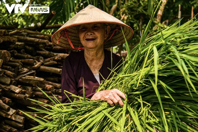 Bếp làng nhộn nhịp vì đặc sản mùa thu Hà Nội - Ảnh 5.