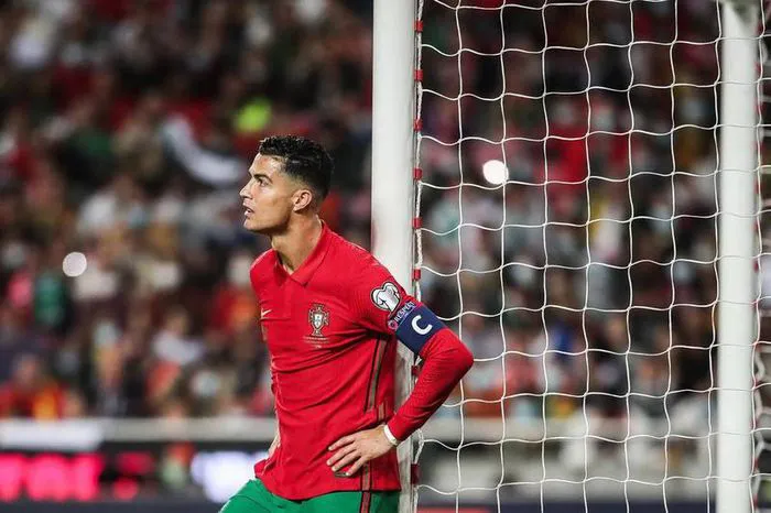 Ronaldo nói gì sau thất bại trước ĐT Serbia? - Ảnh 2. Ronaldo nói gì sau thất bại trước ĐT Serbia? - Ảnh 2.