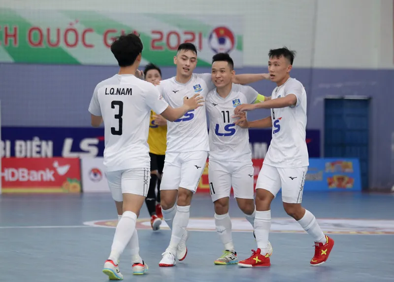 ĐKVĐ Thái Sơn Nam khởi đầu suôn sẻ tại lượt về VCK Giải Futsal HDBank VĐQG 2021 - Ảnh 1. ĐKVĐ Thái Sơn Nam khởi đầu suôn sẻ tại lượt về VCK Giải Futsal HDBank VĐQG 2021 - Ảnh 1.