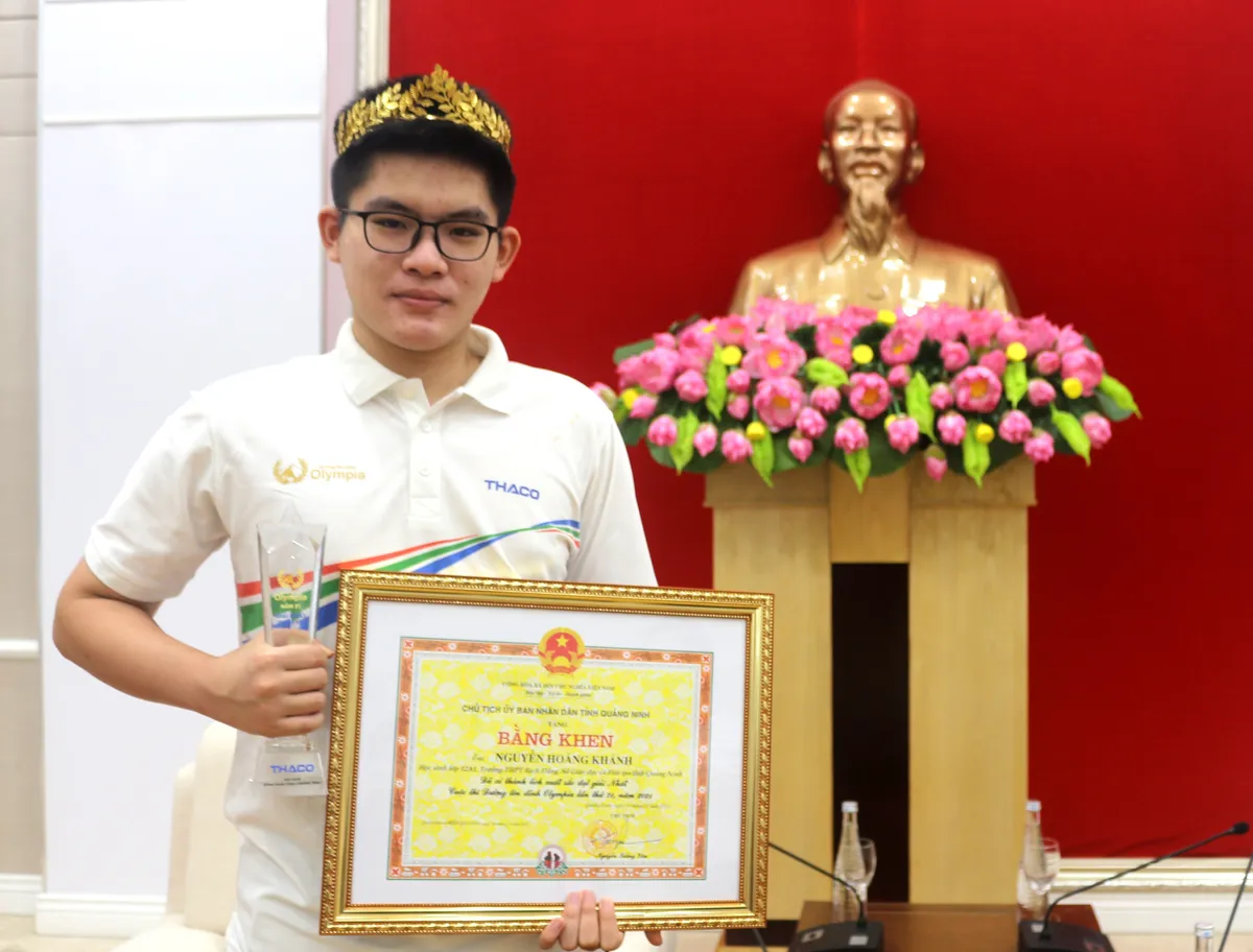 Quảng Ninh thưởng 100 triệu đồng cho Qu&aacute;n qu&acirc;n Đường l&ecirc;n đỉnh Olympia năm 2021 - Ảnh 1.