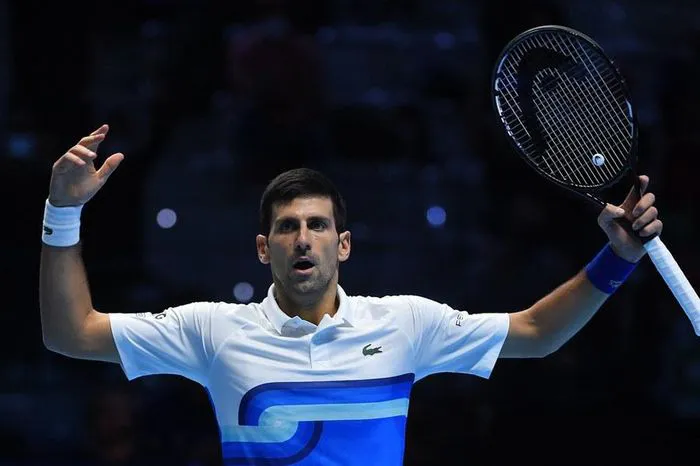 Hạ Djokovic, Zverev đối đầu Medvedev ở chung kết ATP Finals 2021 - Ảnh 1. Hạ Djokovic, Zverev đối đầu Medvedev ở chung kết ATP Finals 2021 - Ảnh 1.