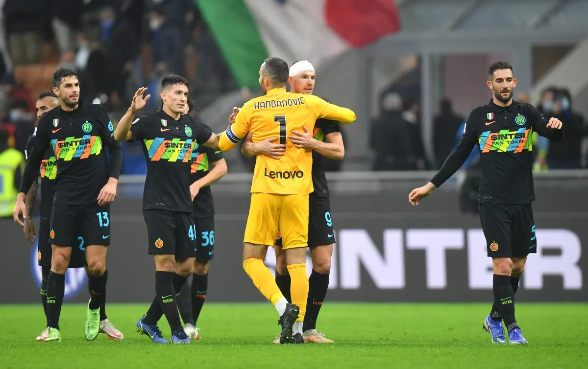 Inter Milan xuất sắc cắt mạch bất bại của Napoli - Ảnh 3. Inter Milan xuất sắc cắt mạch bất bại của Napoli - Ảnh 3.