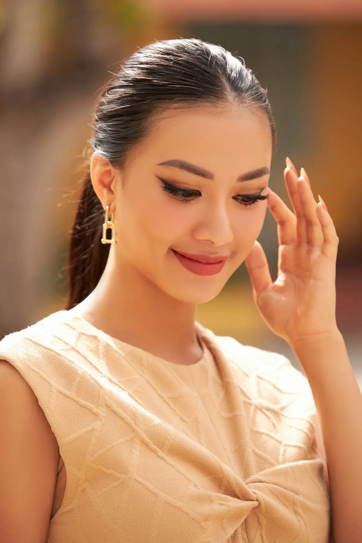 Kim Duyên làm rõ thông tin nợ tín chỉ trước ngày lên đường thi Miss Universe 2021 - Ảnh 6.