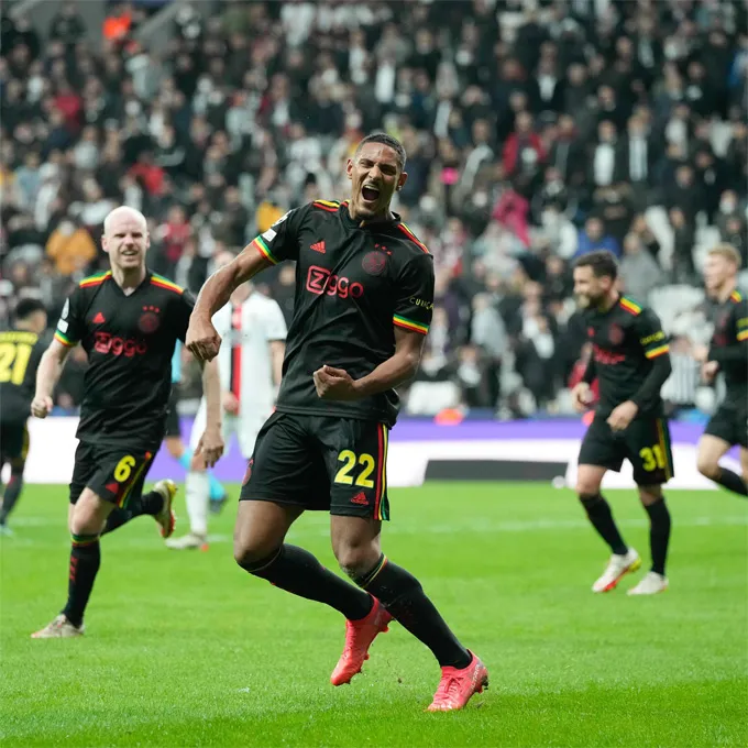 UEFA Champions League | Thua Sporting Lisbon, Dortmund xuống chơi tại Europa League - Ảnh 3. UEFA Champions League | Thua Sporting Lisbon, Dortmund xuống chơi tại Europa League - Ảnh 3.