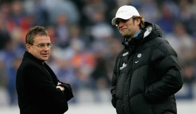 Ralf Rangnick, tân HLV tạm quyền Manchester United, là ai? - Ảnh 2. Ralf Rangnick, tân HLV tạm quyền Manchester United, là ai? - Ảnh 2.
