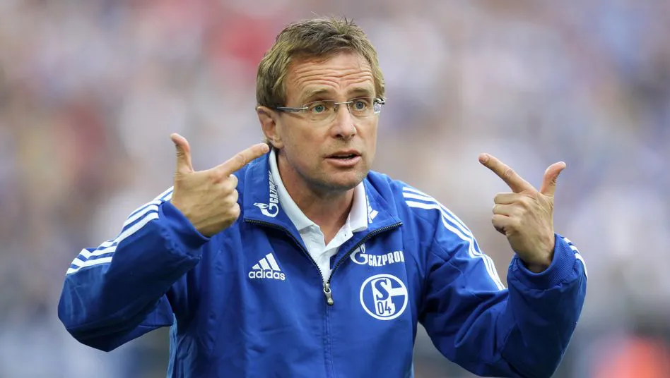Ralf Rangnick, tân HLV tạm quyền Manchester United, là ai? - Ảnh 4. Ralf Rangnick, tân HLV tạm quyền Manchester United, là ai? - Ảnh 4.