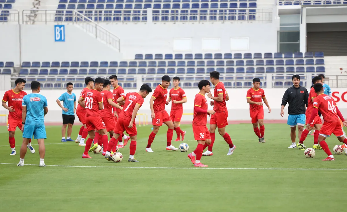 Văn Đức, Tiến Dũng ghi b&agrave;n trong trận đấu tập nội bộ của ĐT Việt Nam - Ảnh 1.