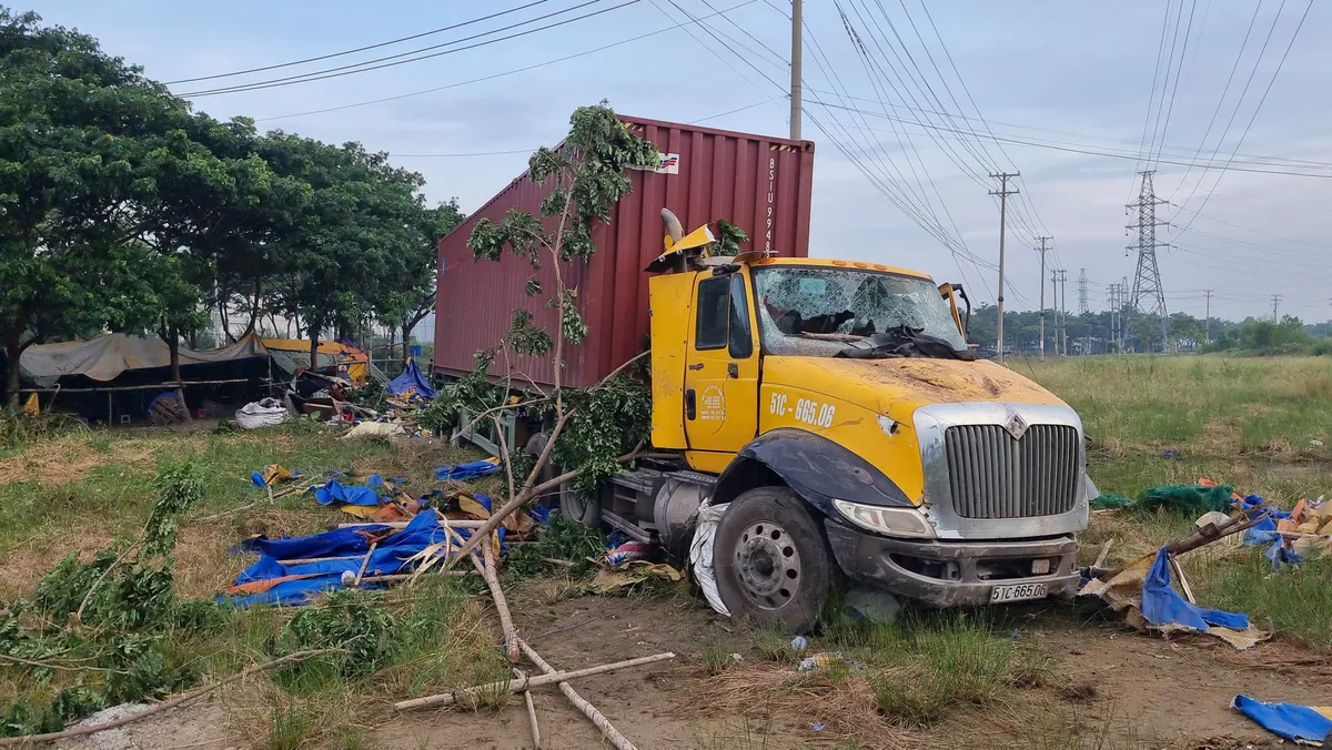 Bà Rịa - Vũng Tàu: Liên tục xảy ra tai nạn xe Containner tại các cảng biển - Ảnh 3.