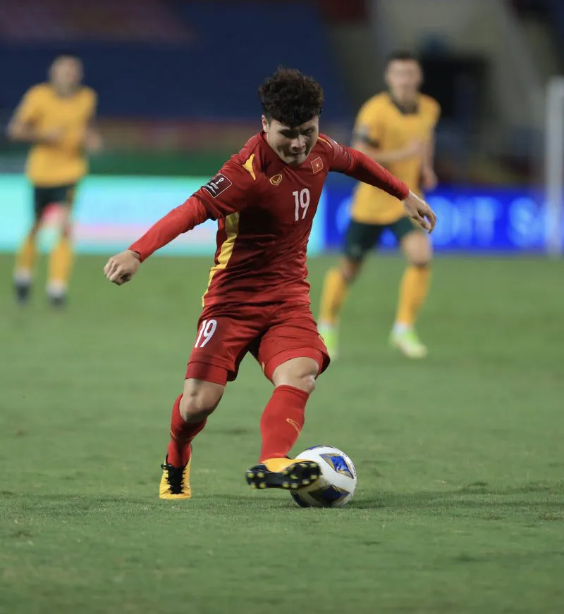 FIFA, AFC và AFF đánh giá cao Nguyễn Quang Hải vì đóng góp cho các chiến dịch cộng đồng - Ảnh 1. FIFA, AFC và AFF đánh giá cao Nguyễn Quang Hải vì đóng góp cho các chiến dịch cộng đồng - Ảnh 1.