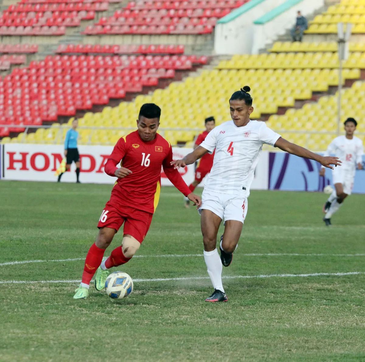 Hồ Thanh Minh: “Ước mơ của tôi là được khoác áo đội tuyển quốc gia” - Ảnh 1.