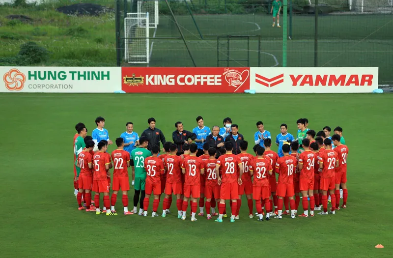 ĐT Việt Nam hứng khởi tập luyện trong ngày HLV trưởng Park Hang-seo trở lại - Ảnh 1. ĐT Việt Nam hứng khởi tập luyện trong ngày HLV trưởng Park Hang-seo trở lại - Ảnh 1.