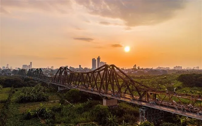 Cầu Long Biên - Biểu tượng văn hóa, lịch sử của Hà Nội - Ảnh 3.