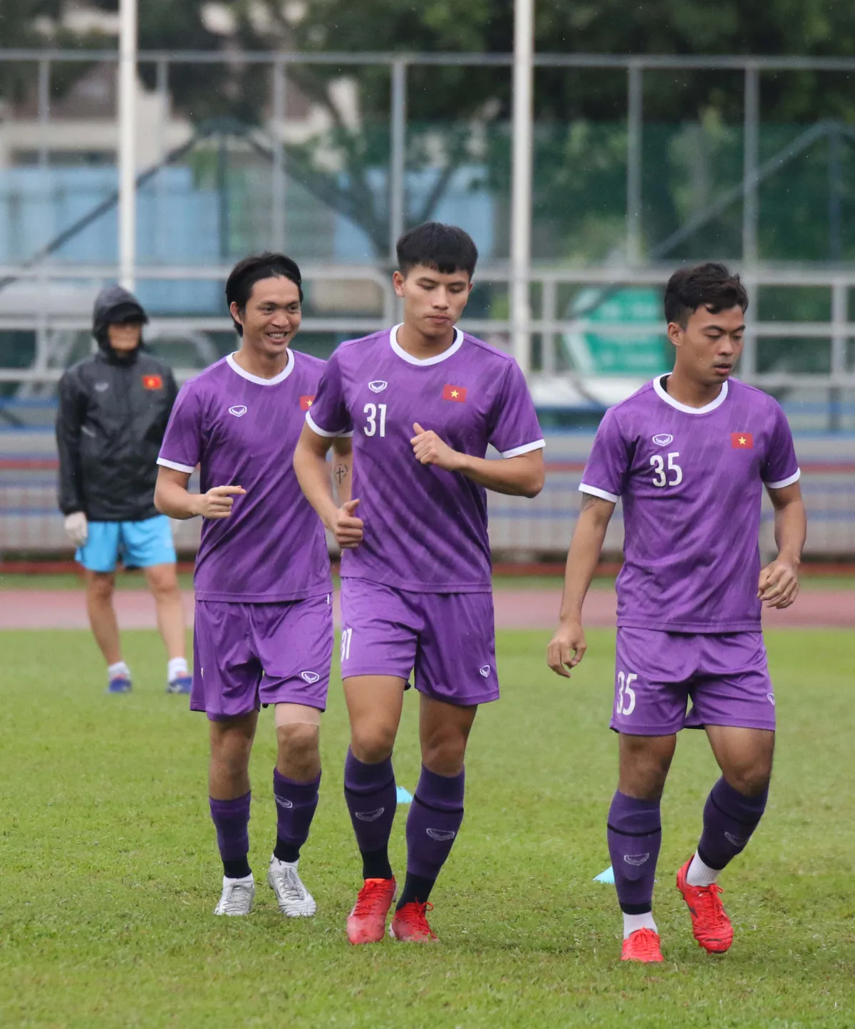 ĐT Việt Nam sẵn sàng cho trận đấu với ĐT Malaysia - Ảnh 4. ĐT Việt Nam sẵn sàng cho trận đấu với ĐT Malaysia - Ảnh 4.