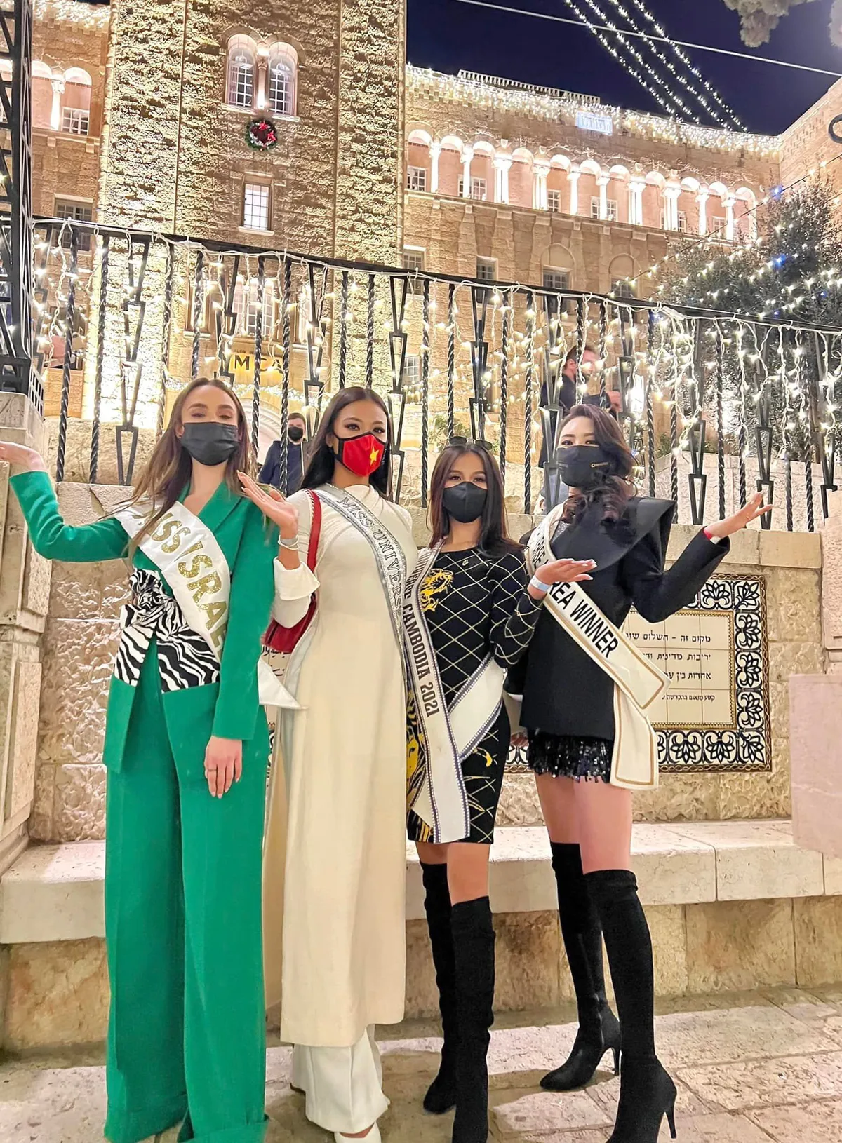 Loạt hình ảnh của Kim Duyên tại Miss Universe 2021 trước đêm Chung kết - Ảnh 32.
