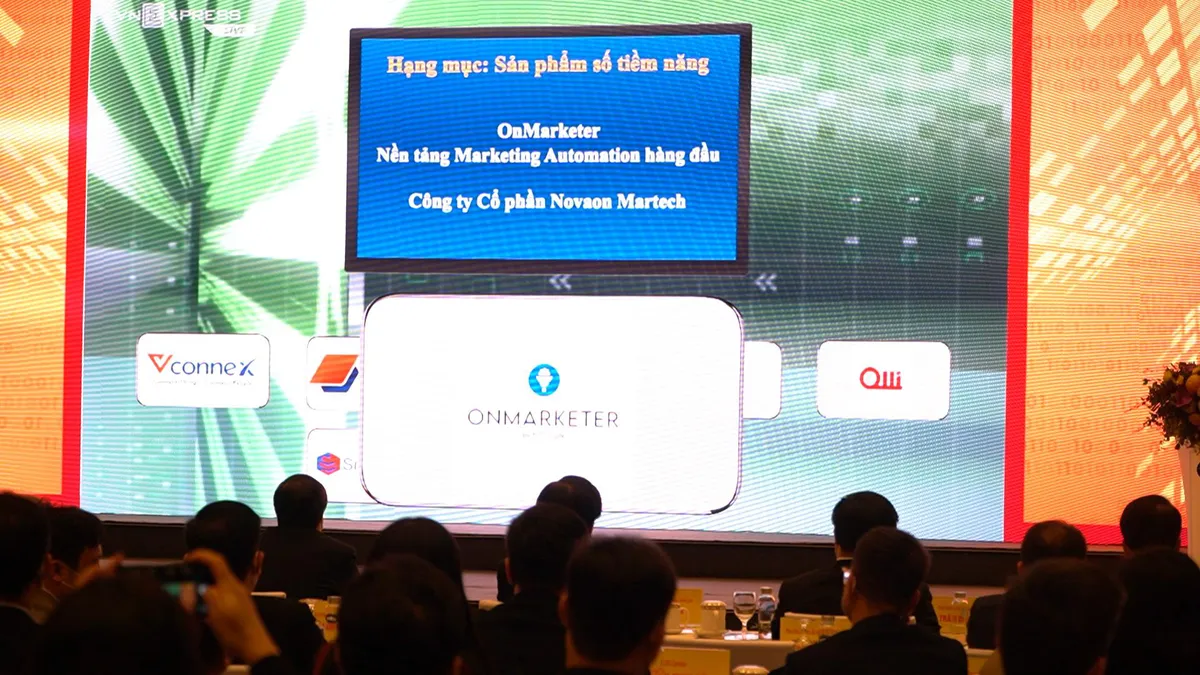 Vinh danh sản phẩm công nghệ số Make in Viet Nam 2021 - Ảnh 1.