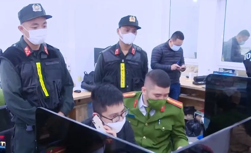 Triệt xo&aacute; đường d&acirc;y cho vay nặng l&atilde;i ngh&igrave;n tỷ li&ecirc;n tỉnh - Ảnh 2.