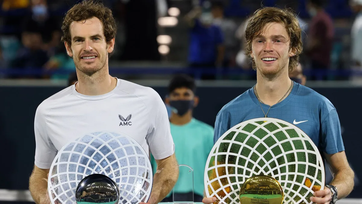 Andrey Rublev vô địch giải quần vợt Mubadala World Tennis Championship 2021 - Ảnh 2. Andrey Rublev vô địch giải quần vợt Mubadala World Tennis Championship 2021 - Ảnh 2.