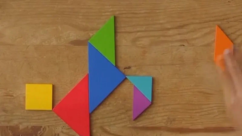 Đại dịch làm thay đổi xu thế tặng quà cuối năm - Ảnh 1.