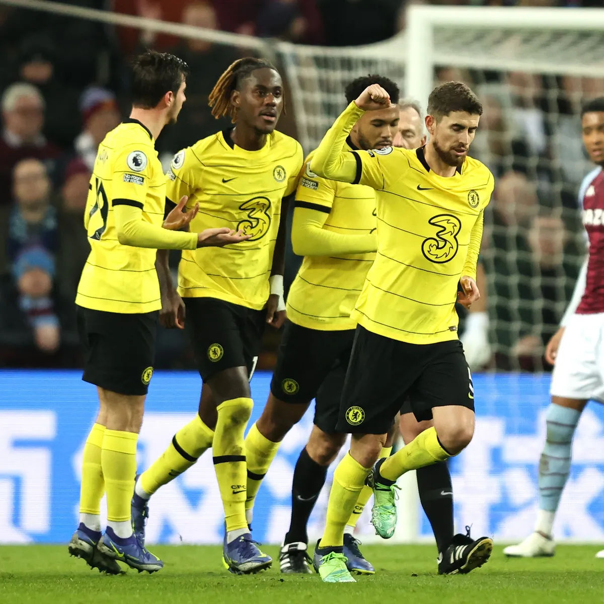 Lukaku cùng Jorginho toả sáng, Chelsea giành 3 điểm trên sân khách - Ảnh 1. Lukaku cùng Jorginho toả sáng, Chelsea giành 3 điểm trên sân khách - Ảnh 1.