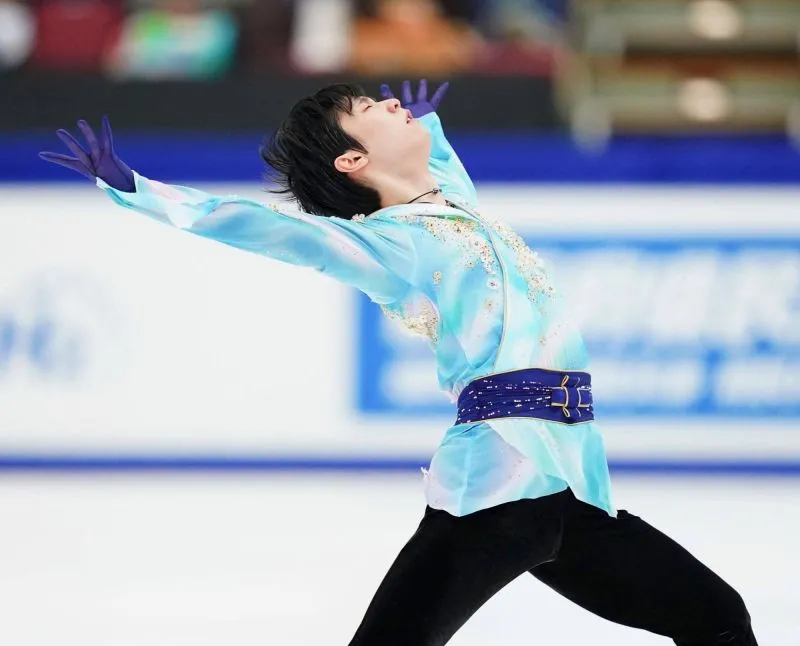Yuzuru Hanyu & sự chuẩn bị ấn tượng trước thềm Olympic mùa đông - Ảnh 1.