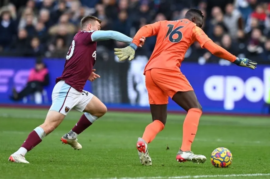 Mendy mắc sai lầm, Chelsea đứt mạch bất bại - Ảnh 3. Mendy mắc sai lầm, Chelsea đứt mạch bất bại - Ảnh 3.