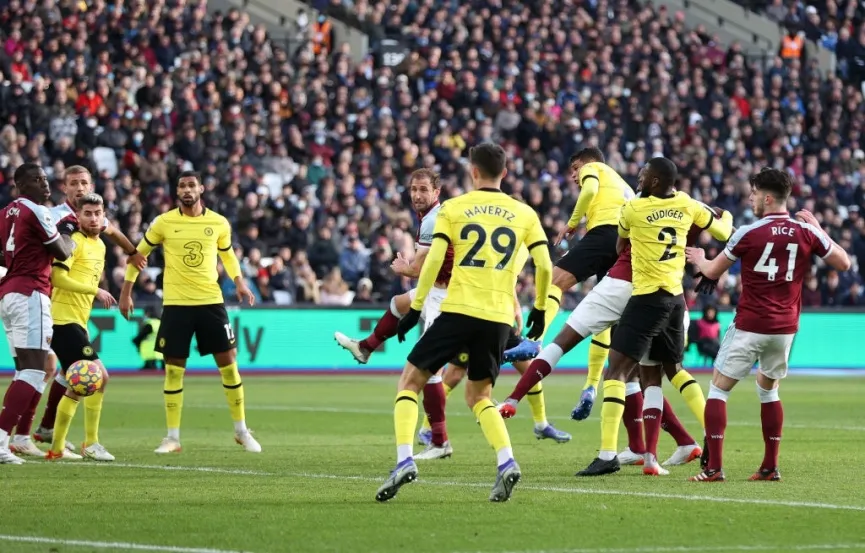 Mendy mắc sai lầm, Chelsea đứt mạch bất bại - Ảnh 2. Mendy mắc sai lầm, Chelsea đứt mạch bất bại - Ảnh 2.