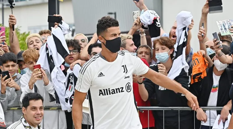 Ban lãnh đạo Juventus thừa nhận nguy cơ có thể bị đánh tụt hạng - Ảnh 1. Ban lãnh đạo Juventus thừa nhận nguy cơ có thể bị đánh tụt hạng - Ảnh 1.