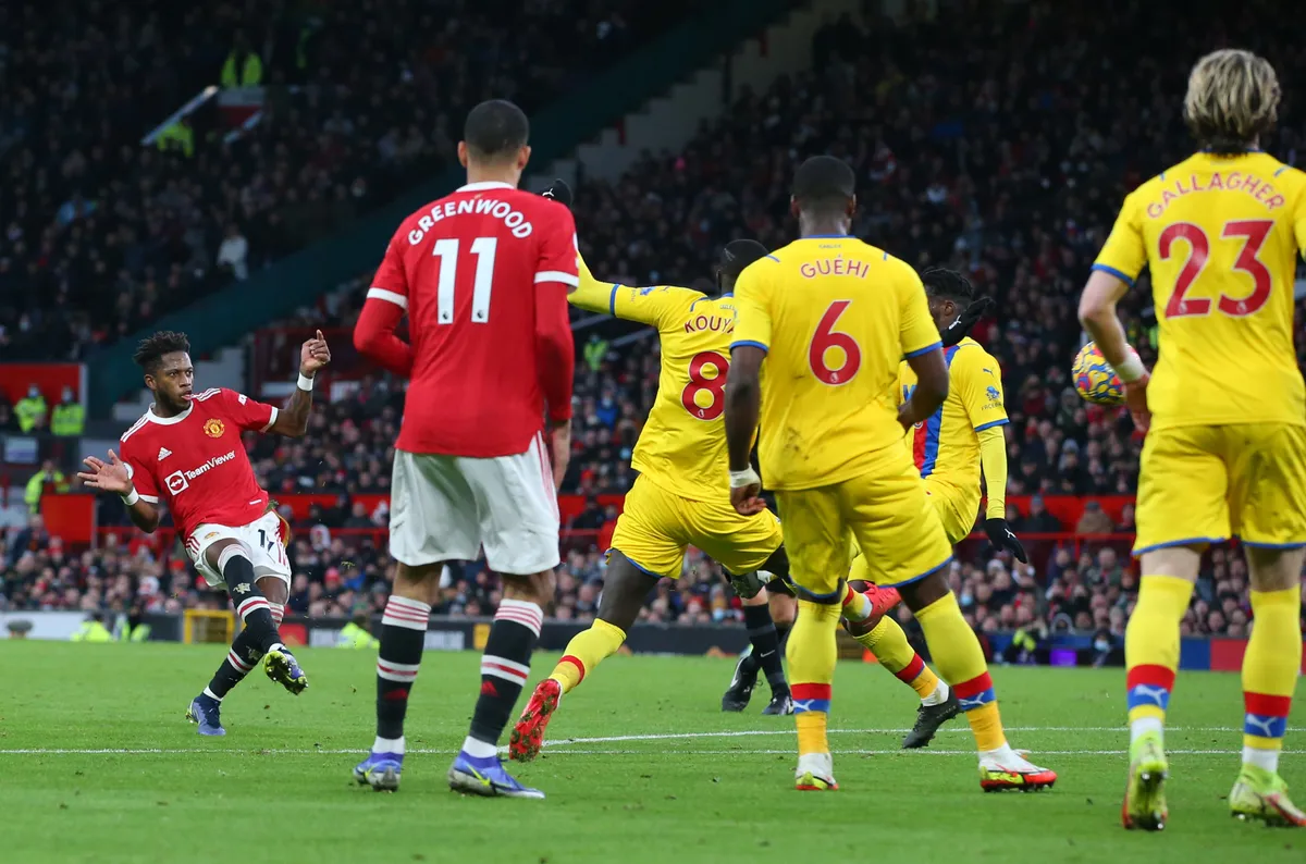 Fred ghi siêu phẩm, Man Utd thắng trận ra mắt của HLV Ralf Rangnick - Ảnh 2. Fred ghi siêu phẩm, Man Utd thắng trận ra mắt của HLV Ralf Rangnick - Ảnh 2.