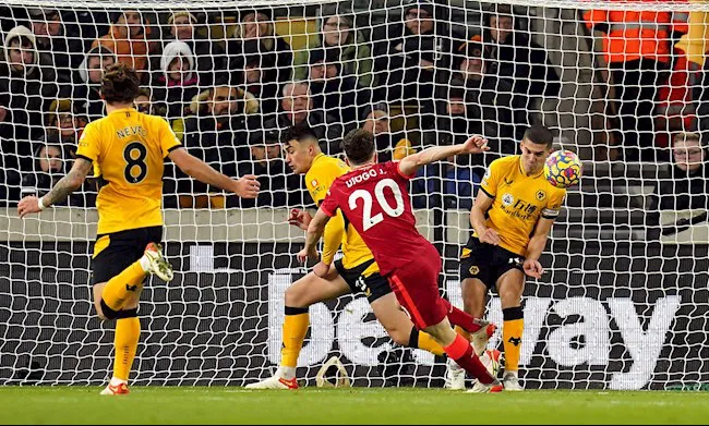 Origi ghi bàn phút bù giờ, Liverpool thắng nghẹt thở Wolves - Ảnh 2. Origi ghi bàn phút bù giờ, Liverpool thắng nghẹt thở Wolves - Ảnh 2.