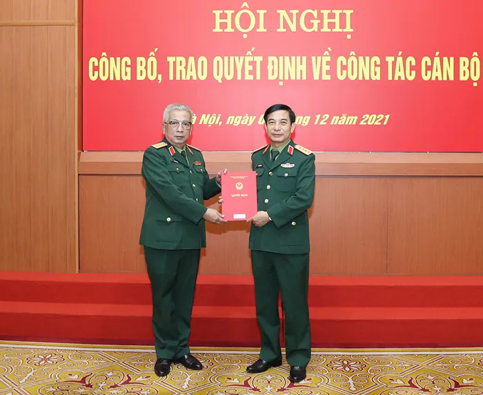 Trao quyết định nghỉ hưu và tặng thưởng cho 6 Đại tướng, Thượng tướng quân đội - Ảnh 3.