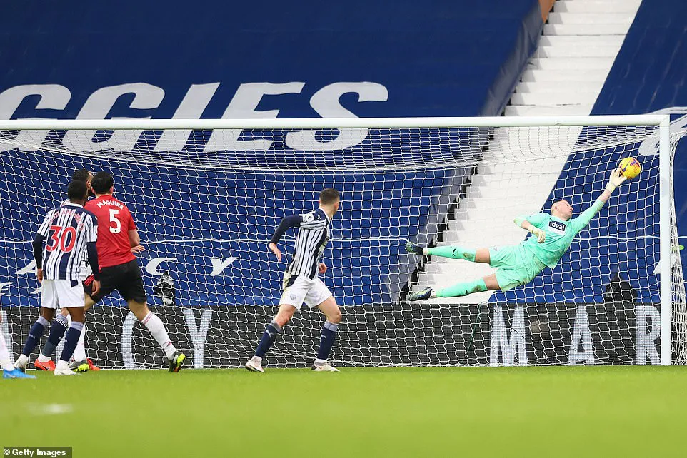 West Brom 1-1 Manchester United: Quỷ Đỏ gi&agrave;nh lại ng&ocirc;i nh&igrave; bảng - Ảnh 3.