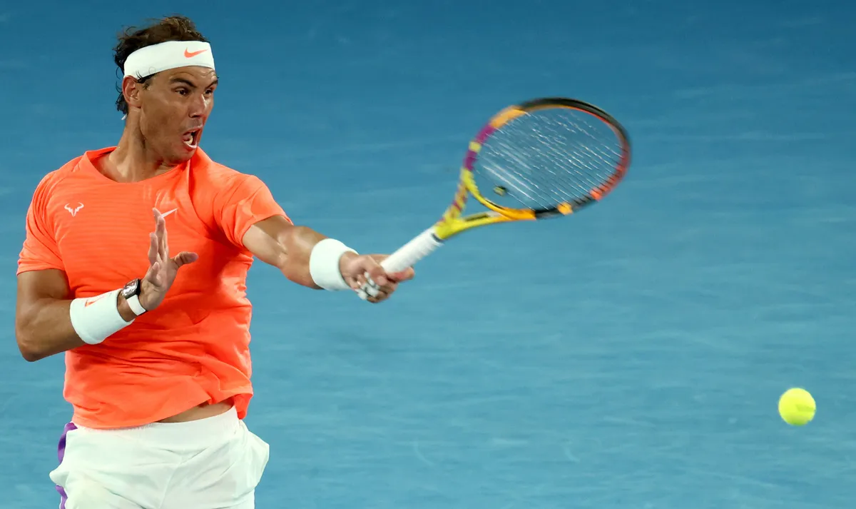 Ngược dòng ngoạn mục trước Nadal, Tsitsipas vào bán kết Australia mở rộng 2021 - Ảnh 1. Ngược dòng ngoạn mục trước Nadal, Tsitsipas vào bán kết Australia mở rộng 2021 - Ảnh 1.