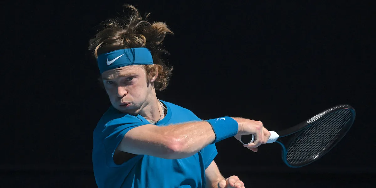 Australia mở rộng 2021: Daniil Medvedev tiến vào bán kết - Ảnh 3. Australia mở rộng 2021: Daniil Medvedev tiến vào bán kết - Ảnh 3.