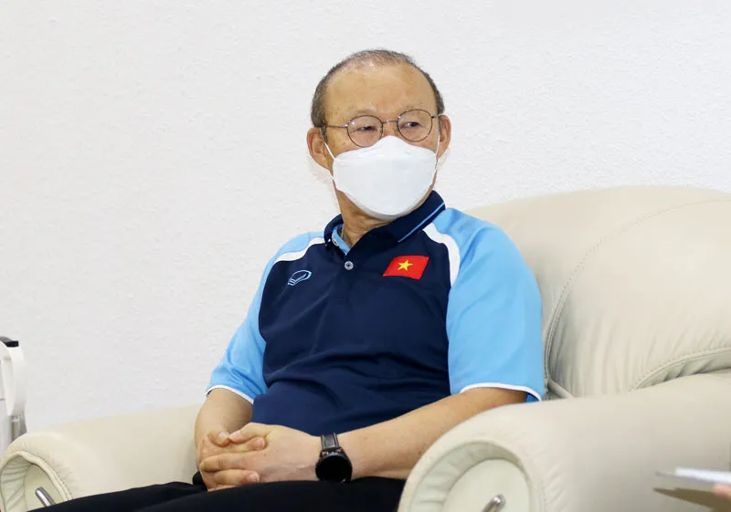 HLV Park Hang Seo hứa hoàn thành mục tiêu ở vòng loại World Cup 2022 - Ảnh 2. HLV Park Hang Seo hứa hoàn thành mục tiêu ở vòng loại World Cup 2022 - Ảnh 2.