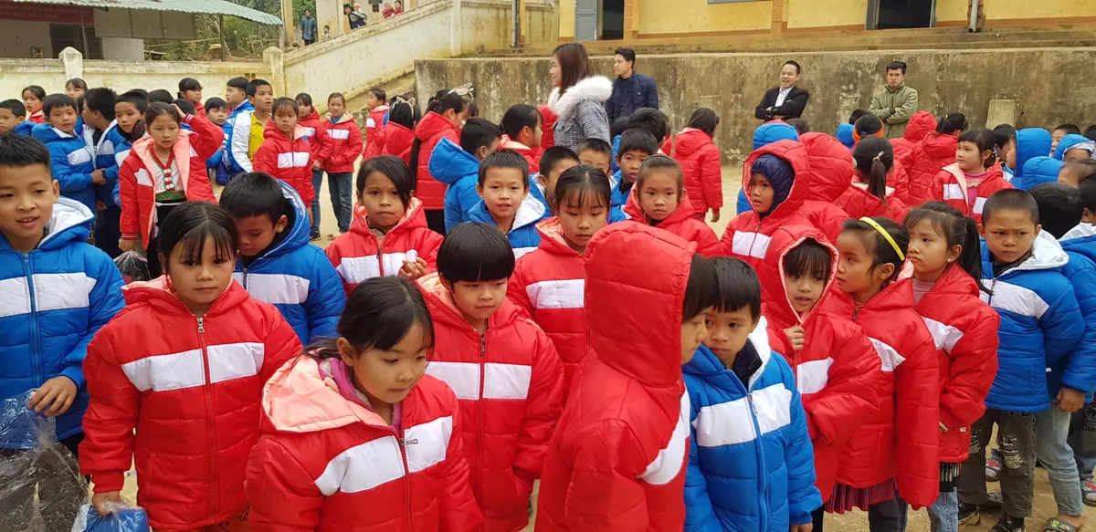 Món quà ý nghĩa cho các học sinh vùng cao dịp Tết Tân Sửu - Ảnh 1.